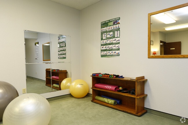 Albany Court: 55 Senior Community 1212 34th Ave SE Albany OR 97322 Albany Court: 55 Senior Community 1212 34th Ave SE Albany OR 97322
