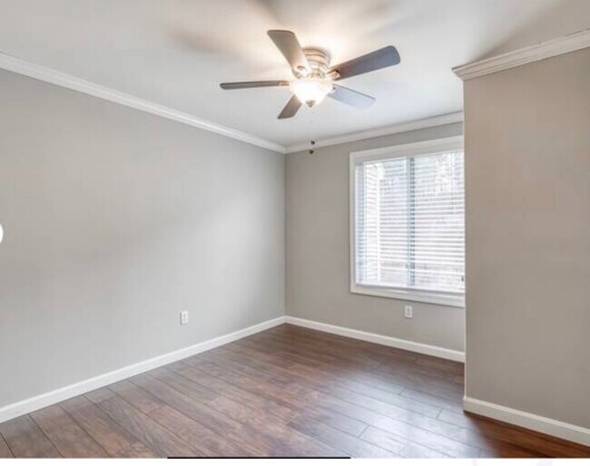 Foto del edificio - 132 Treadway Ln