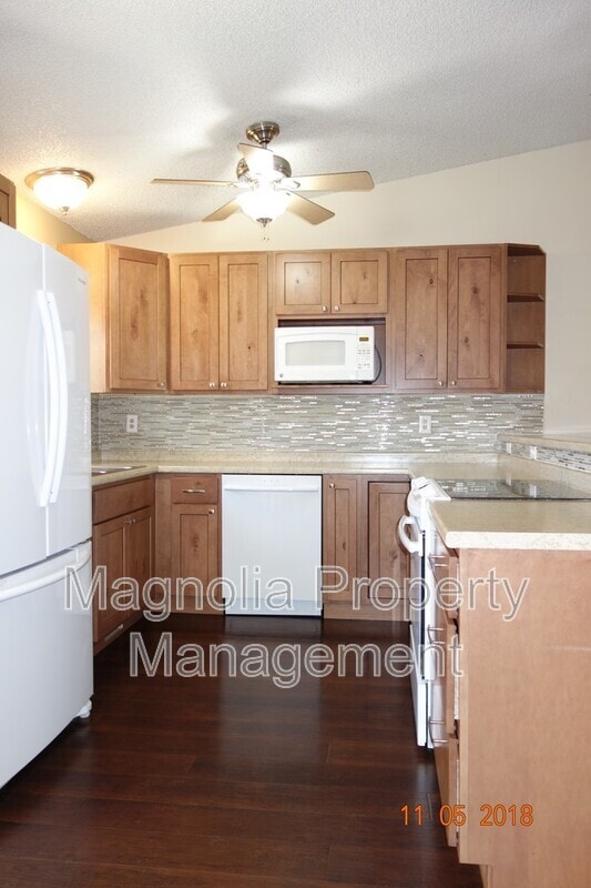 Foto del edificio - 5910 Bourke Dr