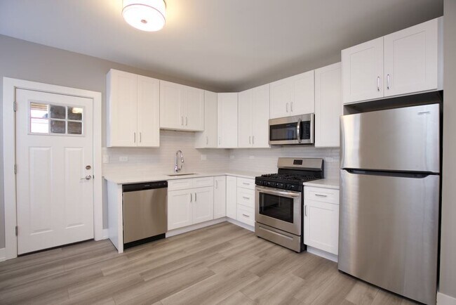 Foto del edificio - 3930 N Janssen Ave