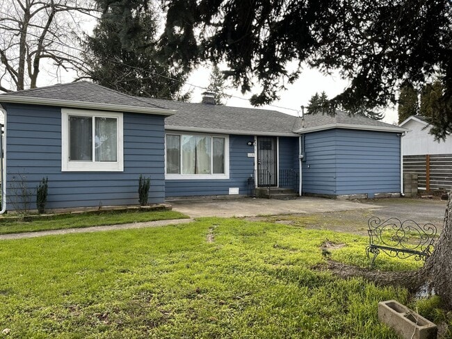 Photo - Updated Single-Level 3BD/2BA Home with Stainless Appliances, Expansive Yard & Flexible Layout