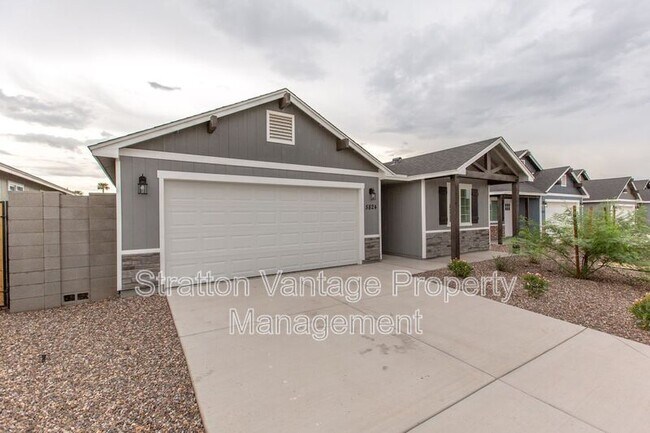 Building Photo - 5824 S 12th Ln