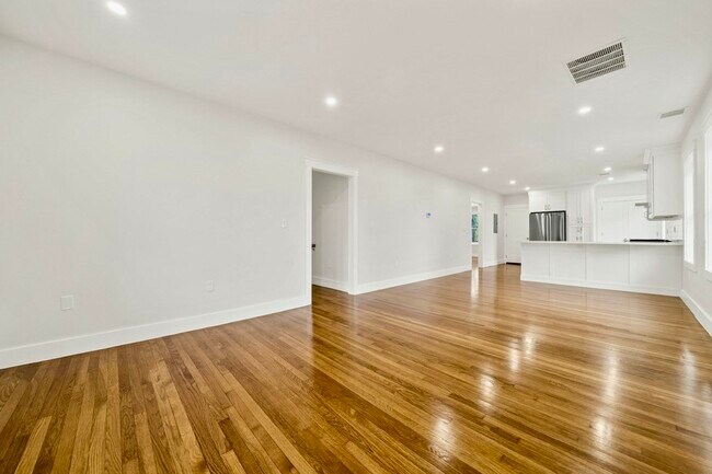 Foto del edificio - 12 Whitford St
