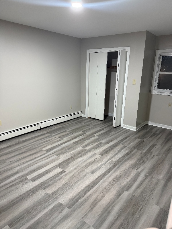 Building Photo - 654 Alden St