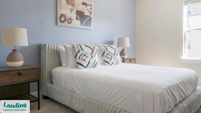 Building Photo - 1000 Forestview Dr