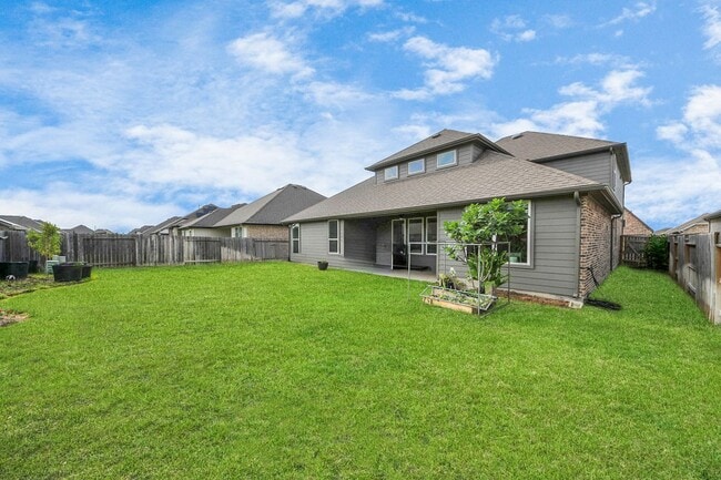 Building Photo - 21130 Almaco Dr