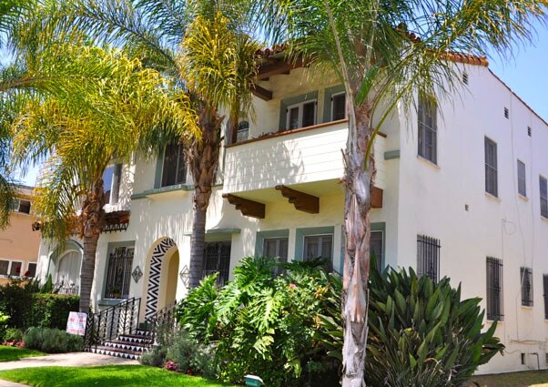 Foto del edificio - 325 Cochran Ave