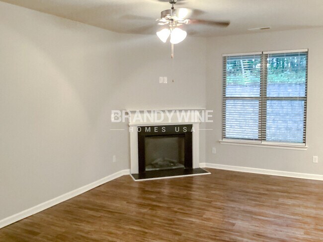 Foto del edificio - 397 Lossie Ln