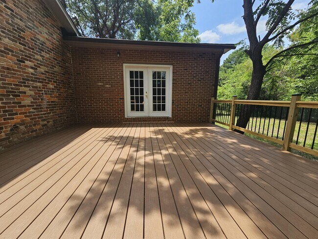 Foto del edificio - 1672 Wellons Dr