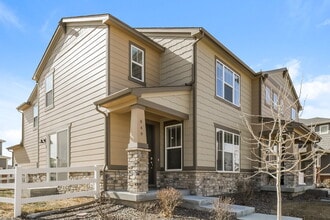 Building Photo - 849 Tarragon Rd