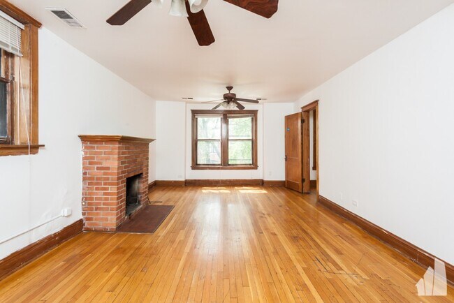 Foto del edificio - 846 W Fullerton Ave