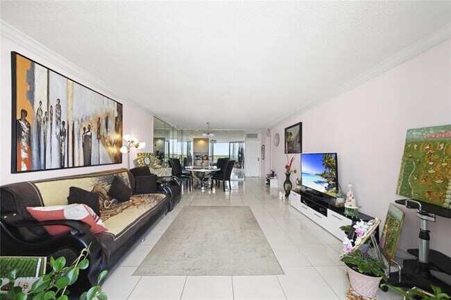Foto del edificio - 2201 S Ocean Dr