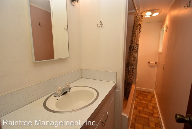 Foto del edificio - 1434 SE Pine St