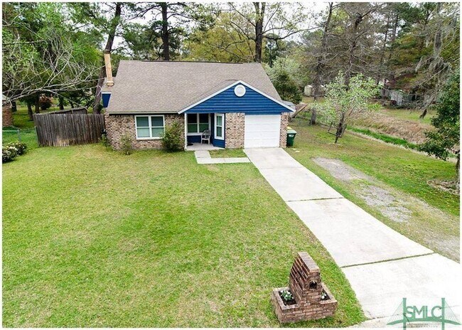 frente - 255 Falcon Dr