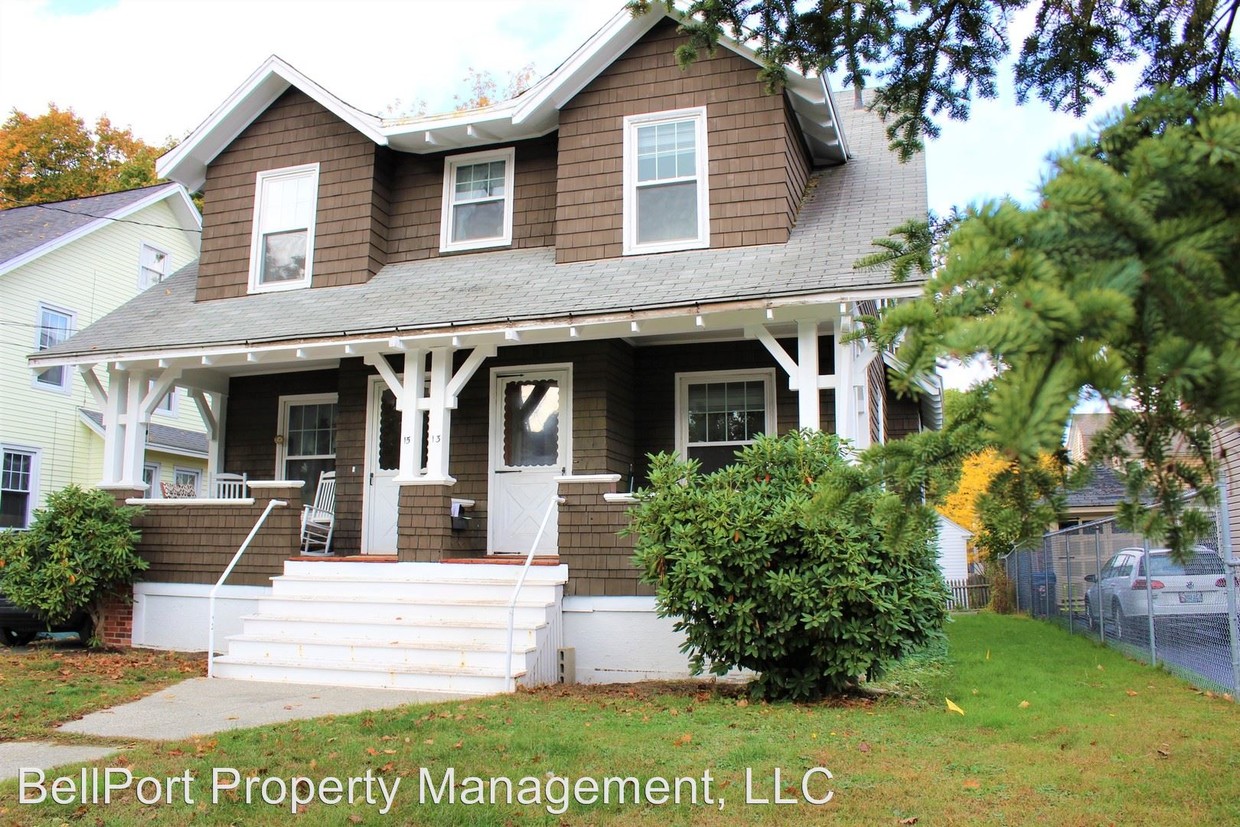 Primary Photo - 13-15 Bancroft St
