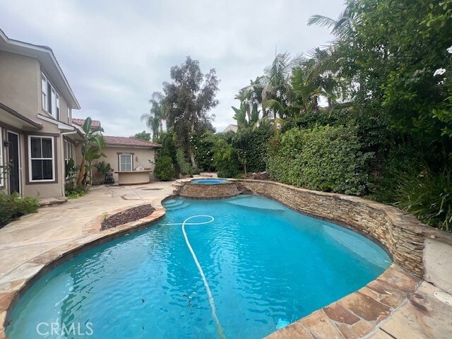 Building Photo - 9 Bayleaf Ln