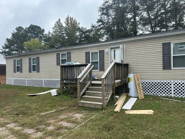 Foto del edificio - 43665 Pump House Ln