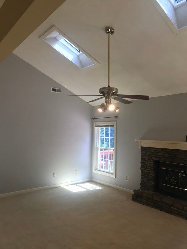 Photo - 8734 Lantern Lite Pkwy (Louisville, KY)