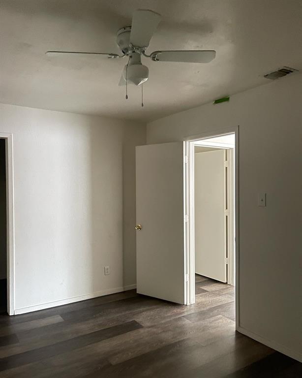 Foto del edificio - 5408 McCullough Ave