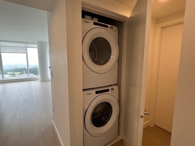Laundry - 7769 Park Cres