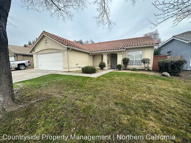 Foto del edificio - 4 br, 2 bath House - 1075 Carrie Street