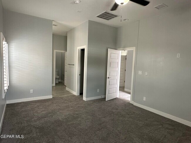 Foto del edificio - 13138 Emerald Isle St