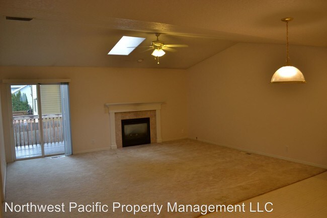 Foto del edificio - 5949 Nelson Pl SE