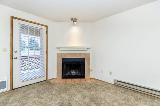 Foto del edificio - Brightwaters at Redhawk