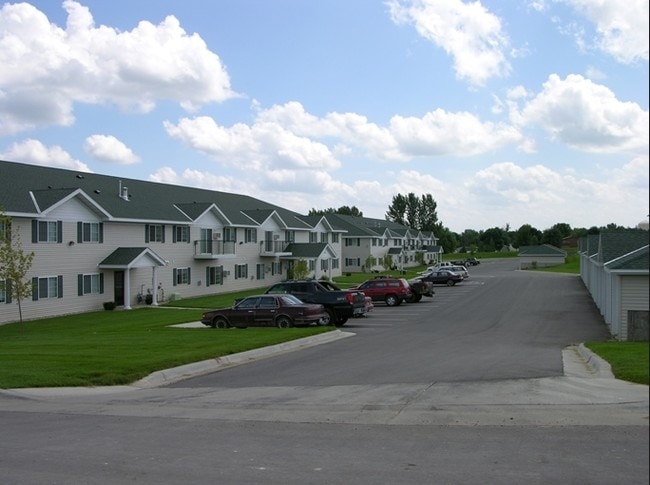 Building Photo - Rock Ridge Apartments