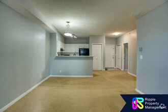 Building Photo - 333 Taravista Dr NE