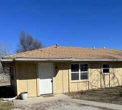 Building Photo - 25 SE 250th Rd