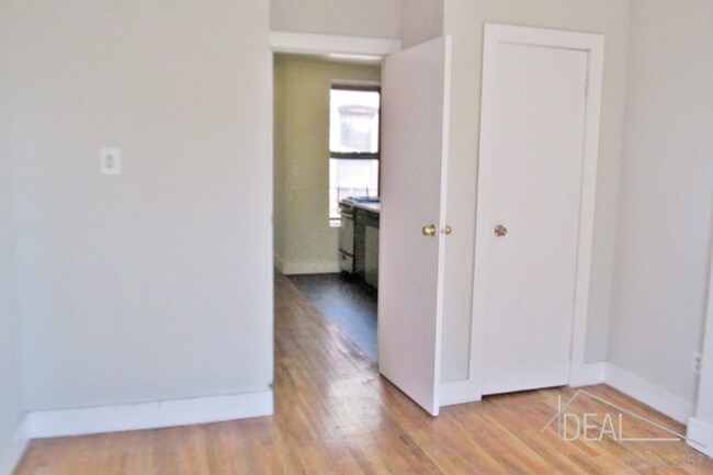 Building Photo - 355 Sumpter St