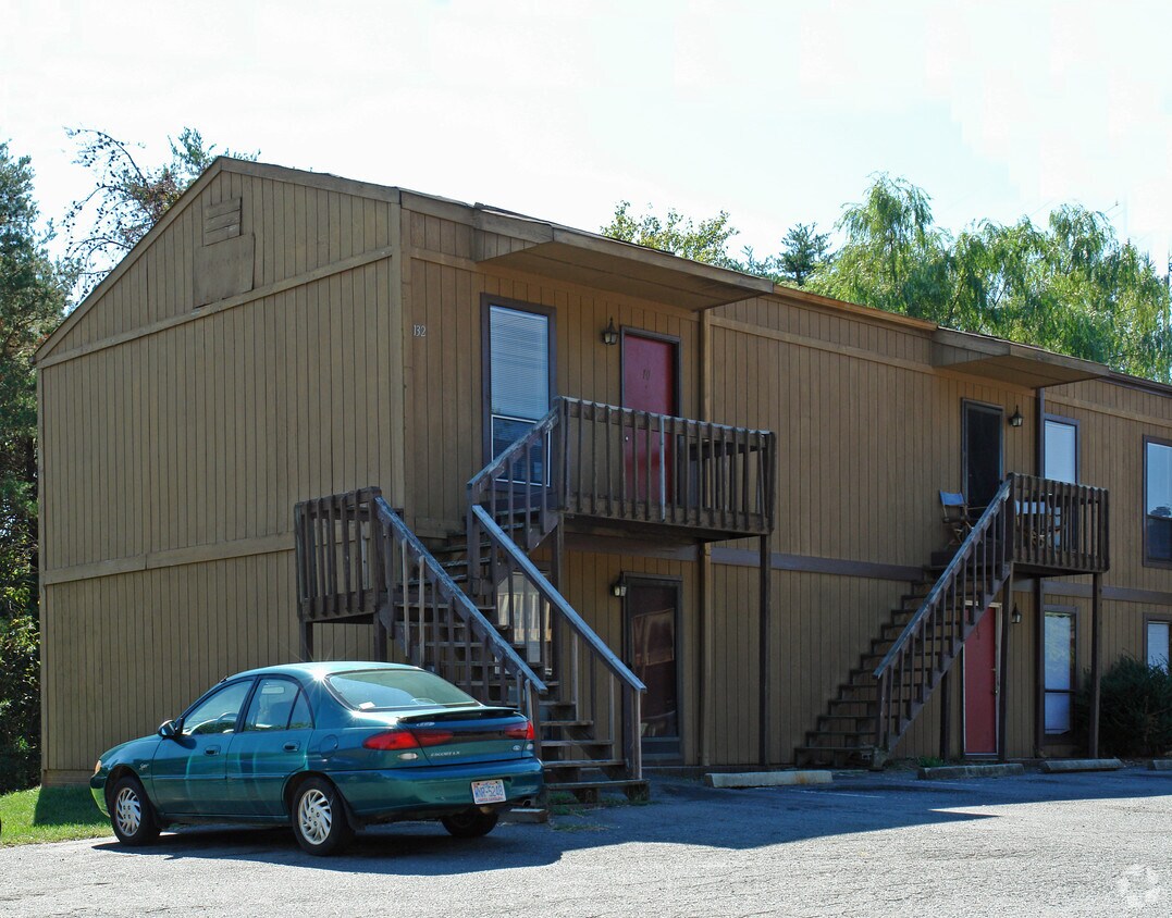 Foto del edificio - 132 Weatherwood Ct