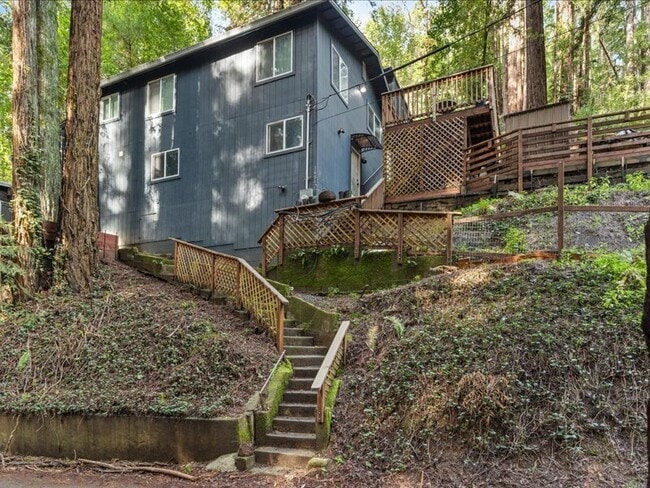 Building Photo - 14842 Canyon 1 Rd