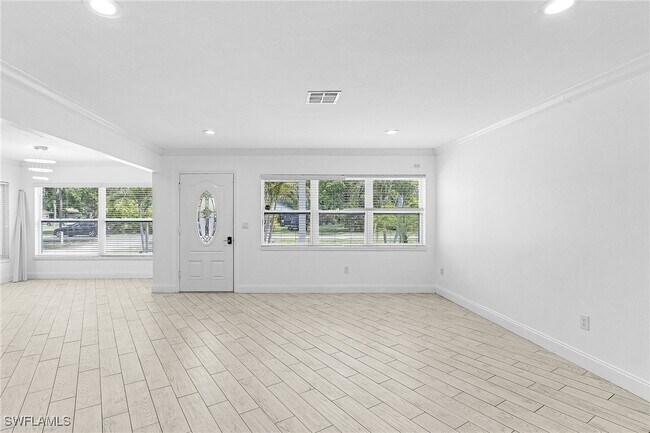 Building Photo - 1340 Braman Ave