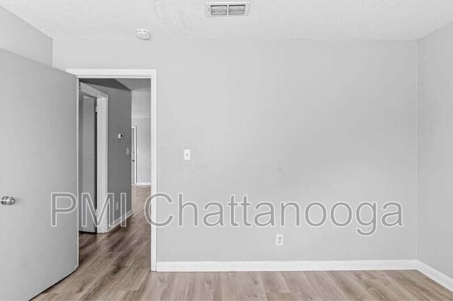 Foto del edificio - 500 Cumberland Ave