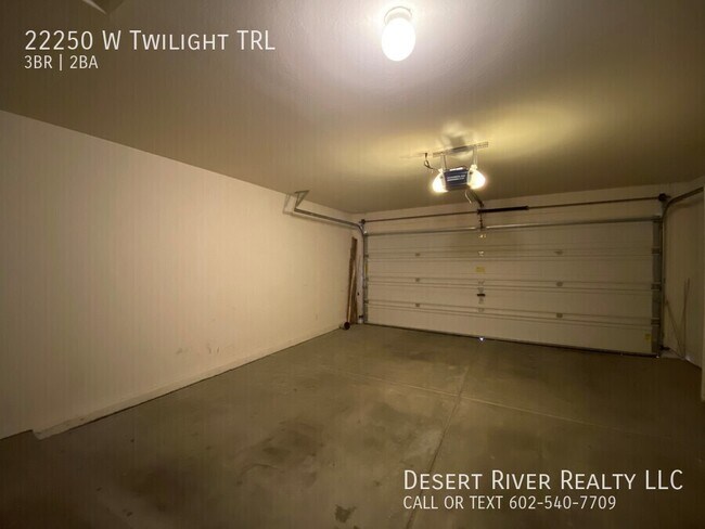 Building Photo - 22250 W Twilight Trail