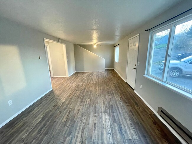 Foto del edificio - 608 SE 7th St