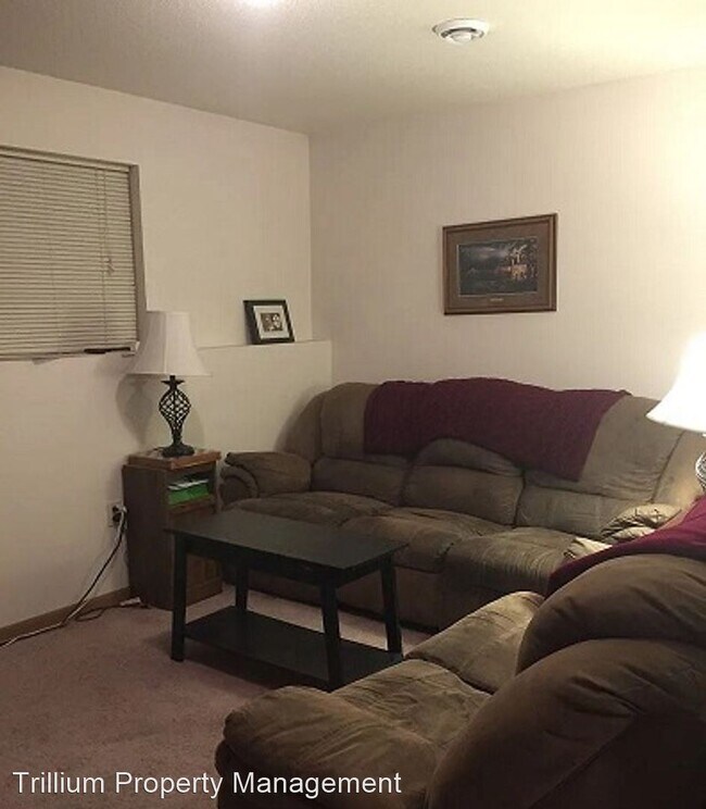 Foto del edificio - 3 br, 2 bath House - 13648 43rd Ave