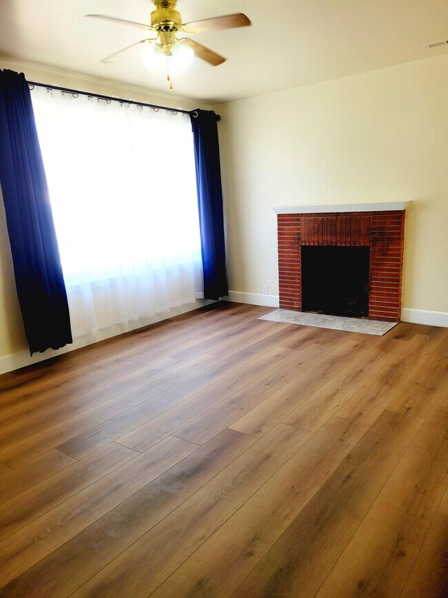 Foto del edificio - 1308 High St