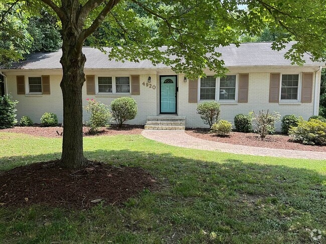 Building Photo - 4920 Zephyr Ln