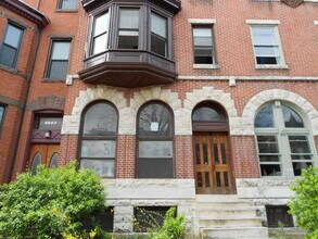 Building Photo - 1708 Linden Ave