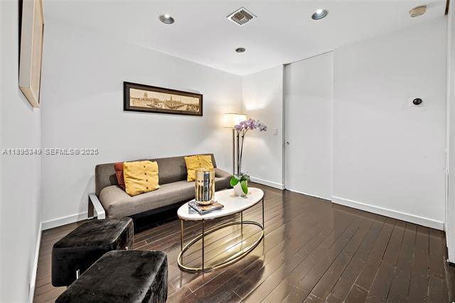 Foto del edificio - 3880 Hardie Ave