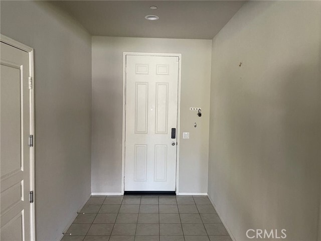 Building Photo - 30560 Green Vista Dr