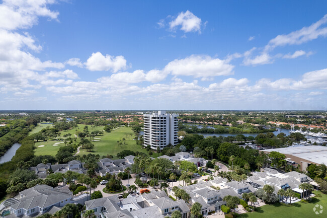 Foto aérea - Southport One Condo