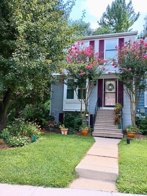Foto principal - 9515 Quarry Bridge Ct