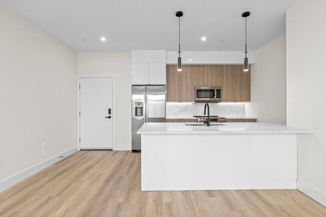 Foto del edificio - 4525 Bergenwood Ave