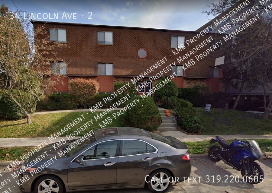 34 Lincoln Ave Unit 2, Iowa City, IA 52246 Room for Rent in Iowa City