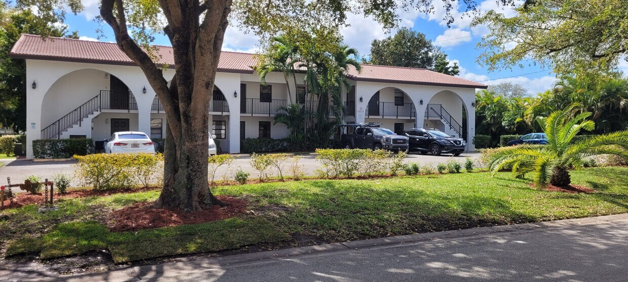 11686 NW 45th St Unit 11686, Coral Springs, FL 33065 Apartments in