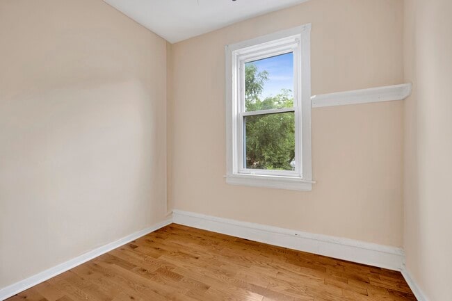 Foto del edificio - 2702 W 24th St